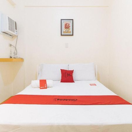 Reddoorz @ Golden Skye Hotel Guagua ภายนอก รูปภาพ
